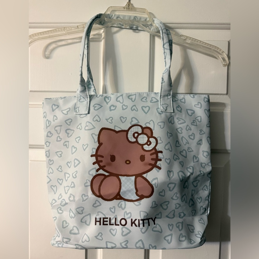 🆕 Hello Kitty Tote Bag with Heart Pattern